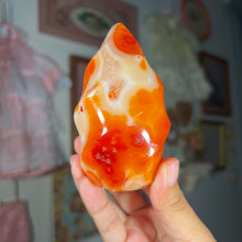 Load image into Gallery viewer, Carnelian Flame *chipped tip
